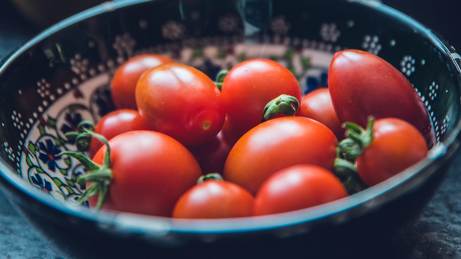 How To Store Tomatoes After Harvest Storables