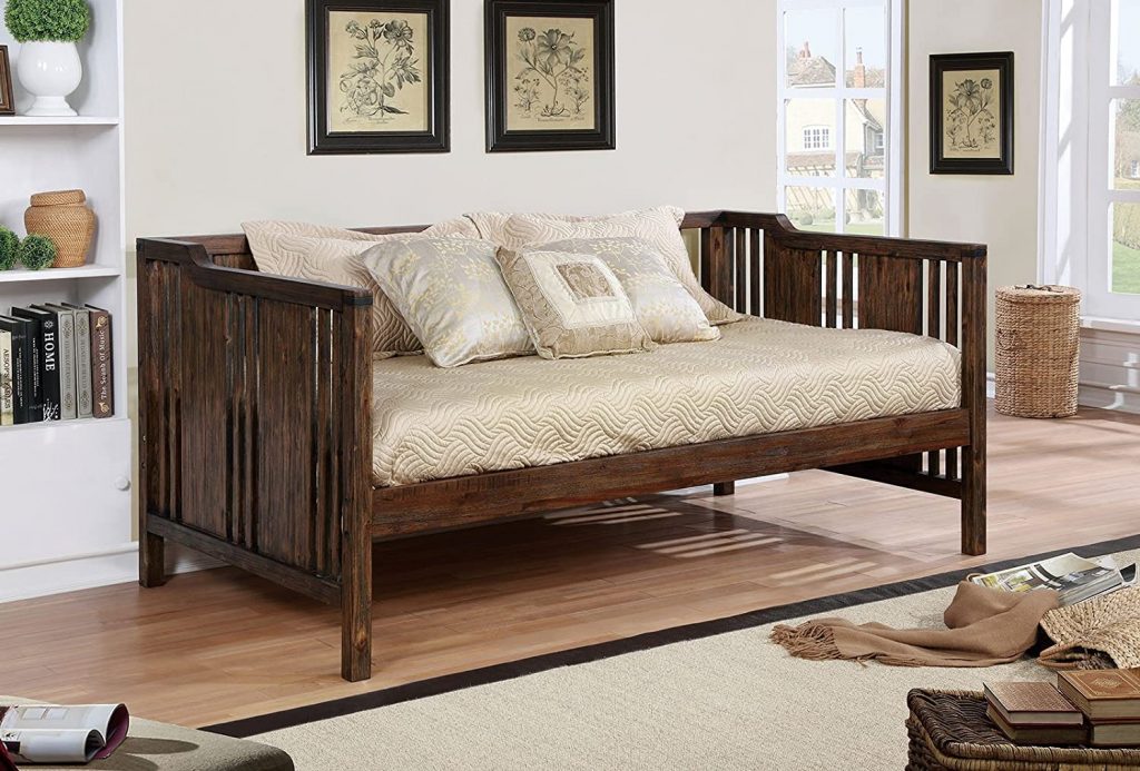  Petunia Day Bed
