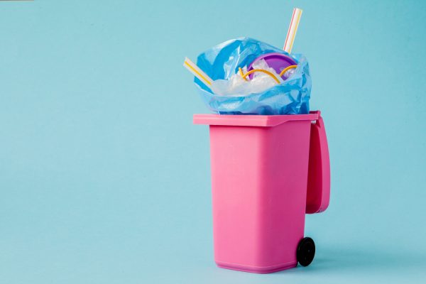 Which Trash Can Size Is Right For Your Home And Kitchen? | Storables