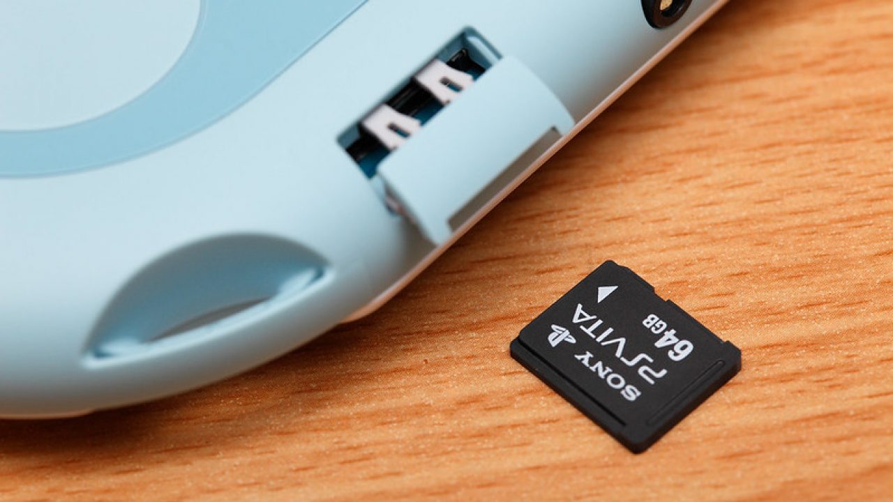 A Complete Cheatsheet To The PS Vita Memory Card | Storables