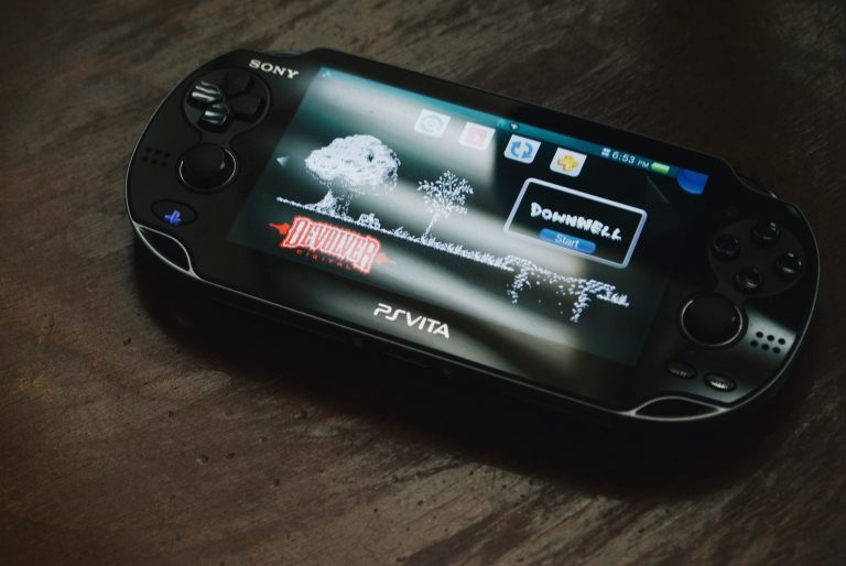 A Complete Cheatsheet To The PS Vita Memory Card Storables