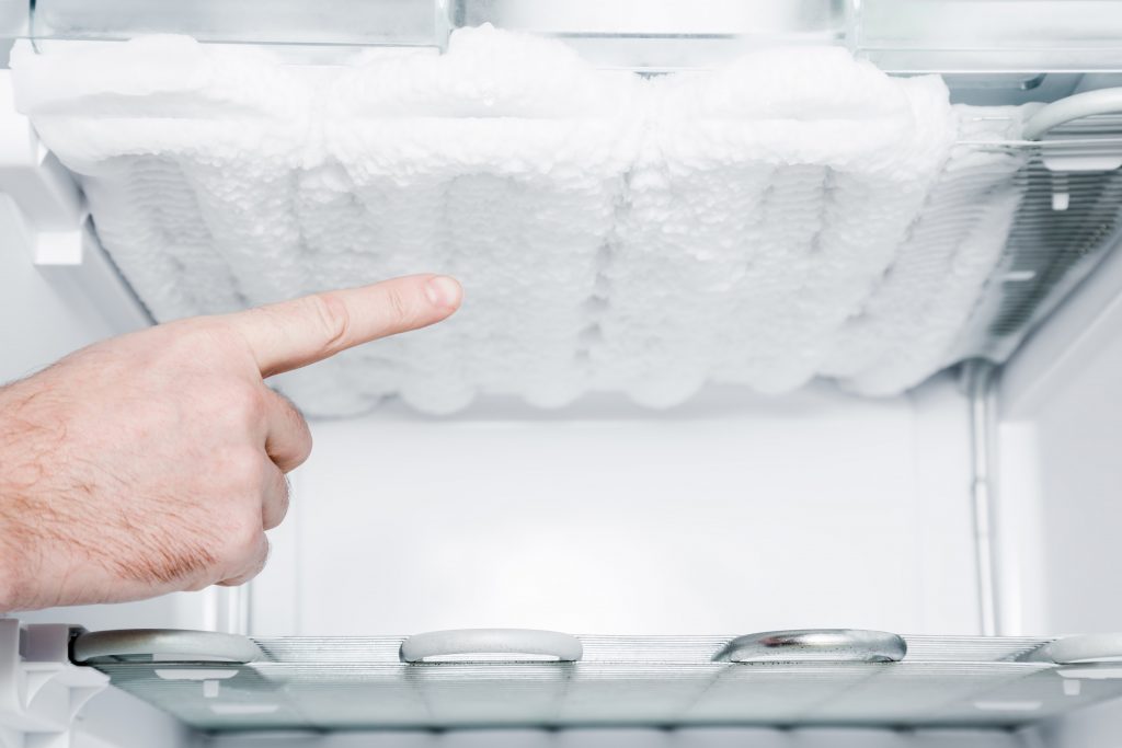 Defrost your refrigerator