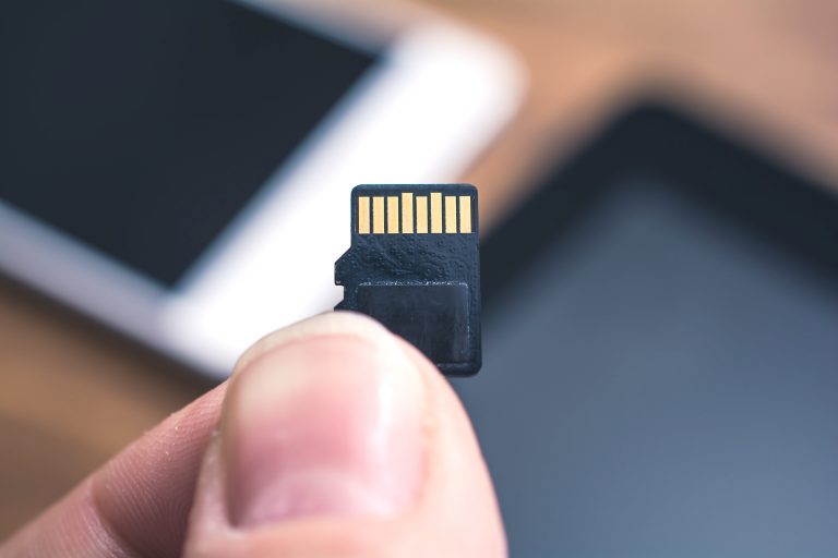 How Important Is A Flash Memory Card For Your Computer? Storables