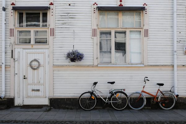 10 Benefits Of Using An Outdoor Bike Storage Locker
