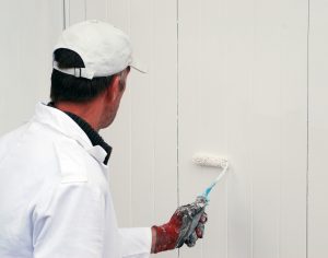 How To Paint A Garage Door: 12 Easy Steps