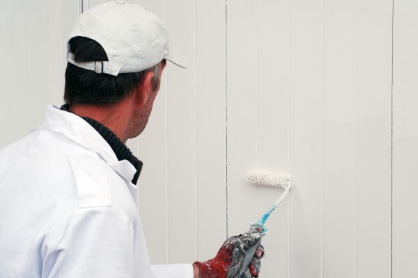 How To Paint A Garage Door: 12 Easy Steps