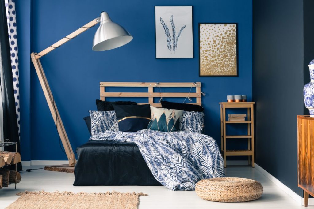 royal-blue-bedroom
