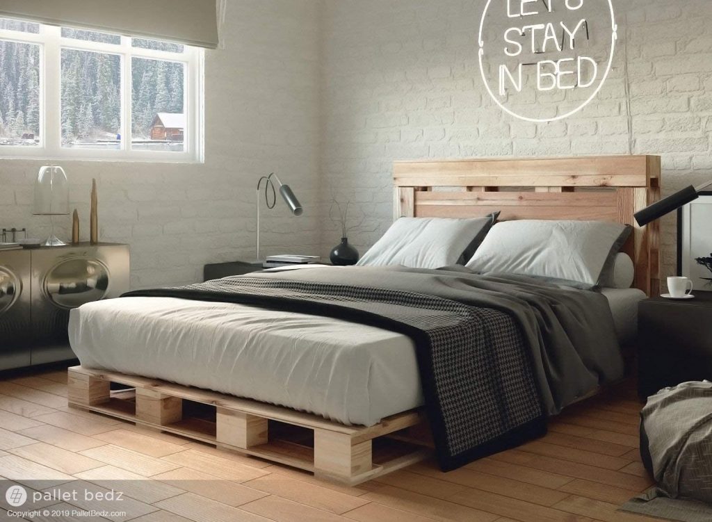 Full Size Pallet Bed for The Modern and Natural Home
