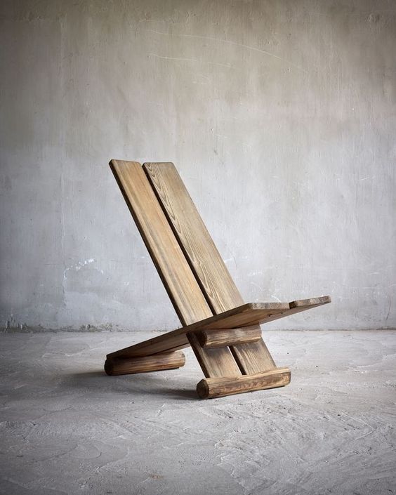 Repurposed planks Adirondack Chair