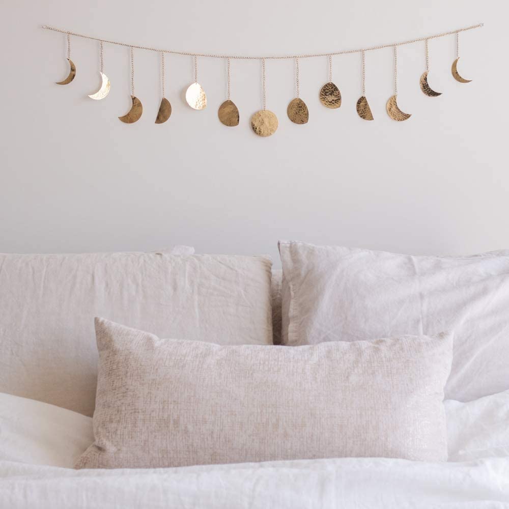 BASE ROOTS Handmade Moon Phases Hanging Decorations