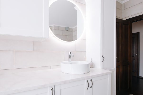 15 Best LED Mirrors for Lighting in Style