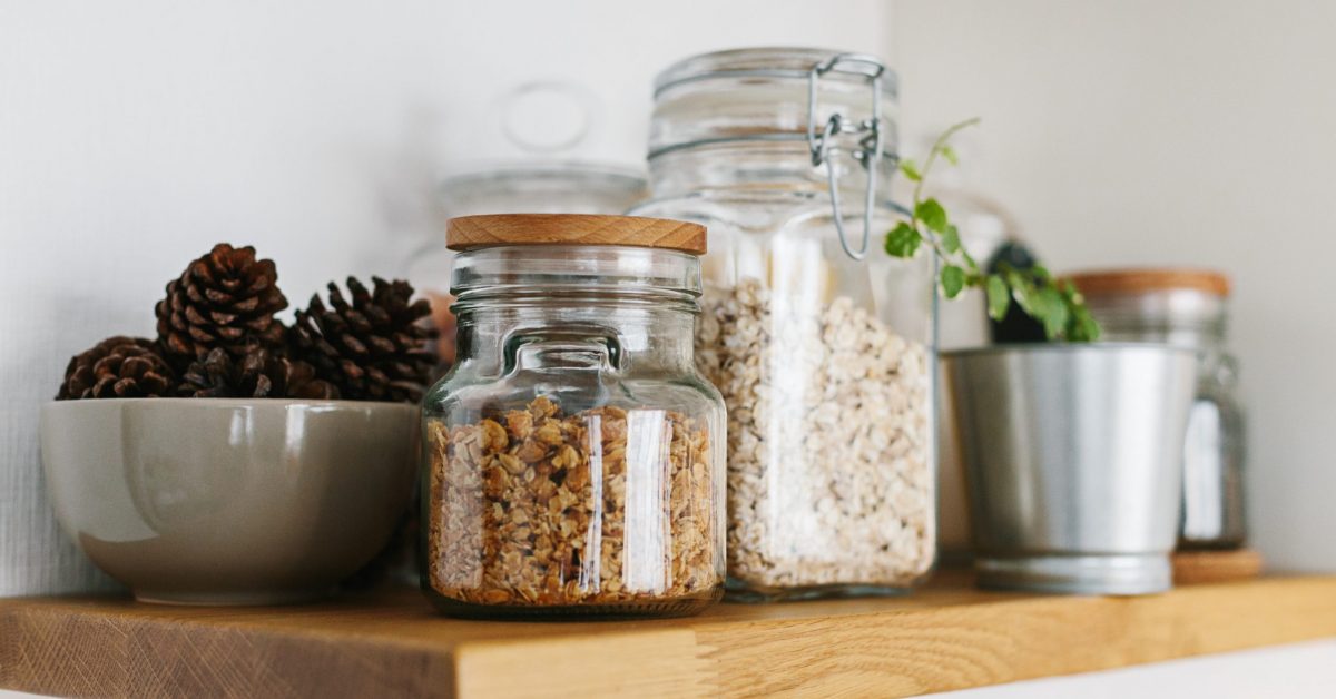 How to organize deep pantry shelves: 10 ways to organize pantry shelves