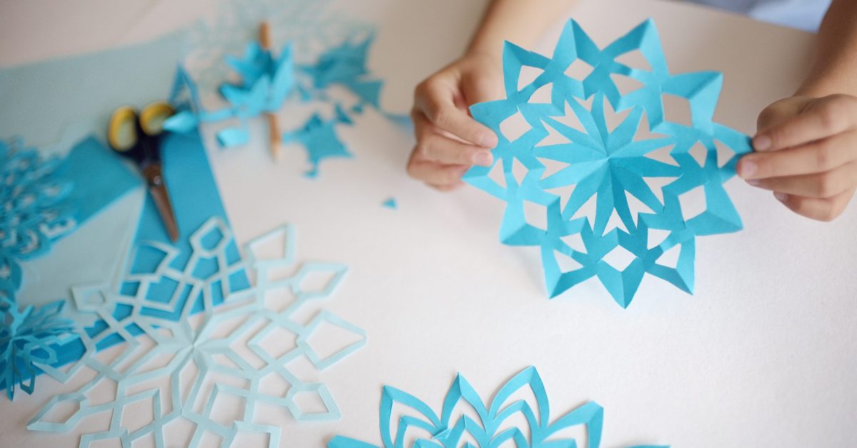 Fun & Easy Snowflake Crafts for Kids to Make this Winter - The Benson Street
