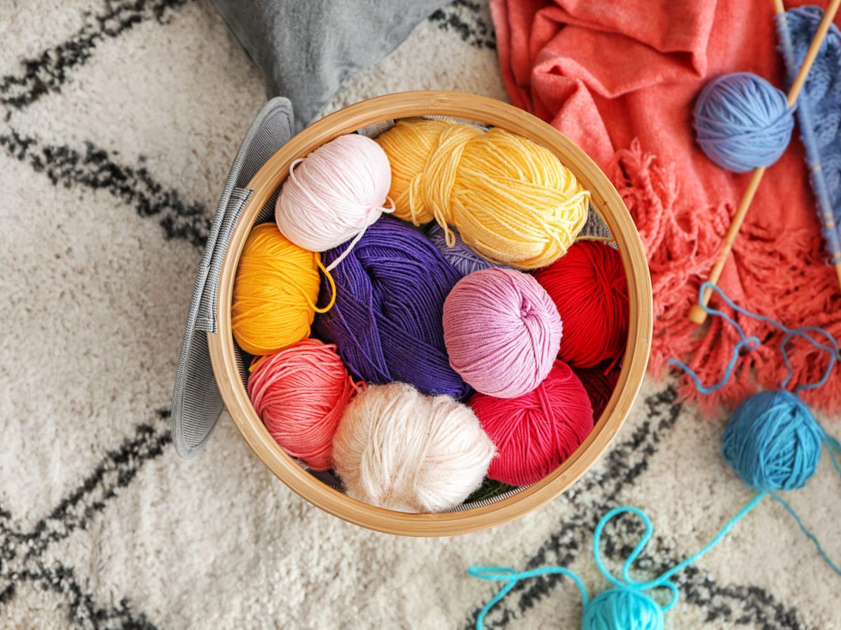 Looen Yarn Storage Knitting Tote Organizer Bag, Large Capacity Portable  Travel Canvas Yarn Bag for Yarn Storage Crochet Hooks & Knitting Needles