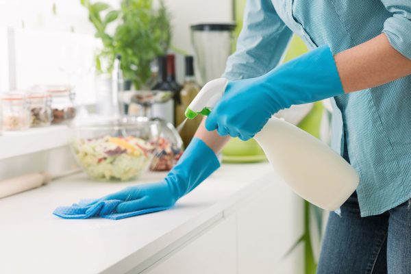 20 Best Natural Cleaning Products Everyone Should Consider