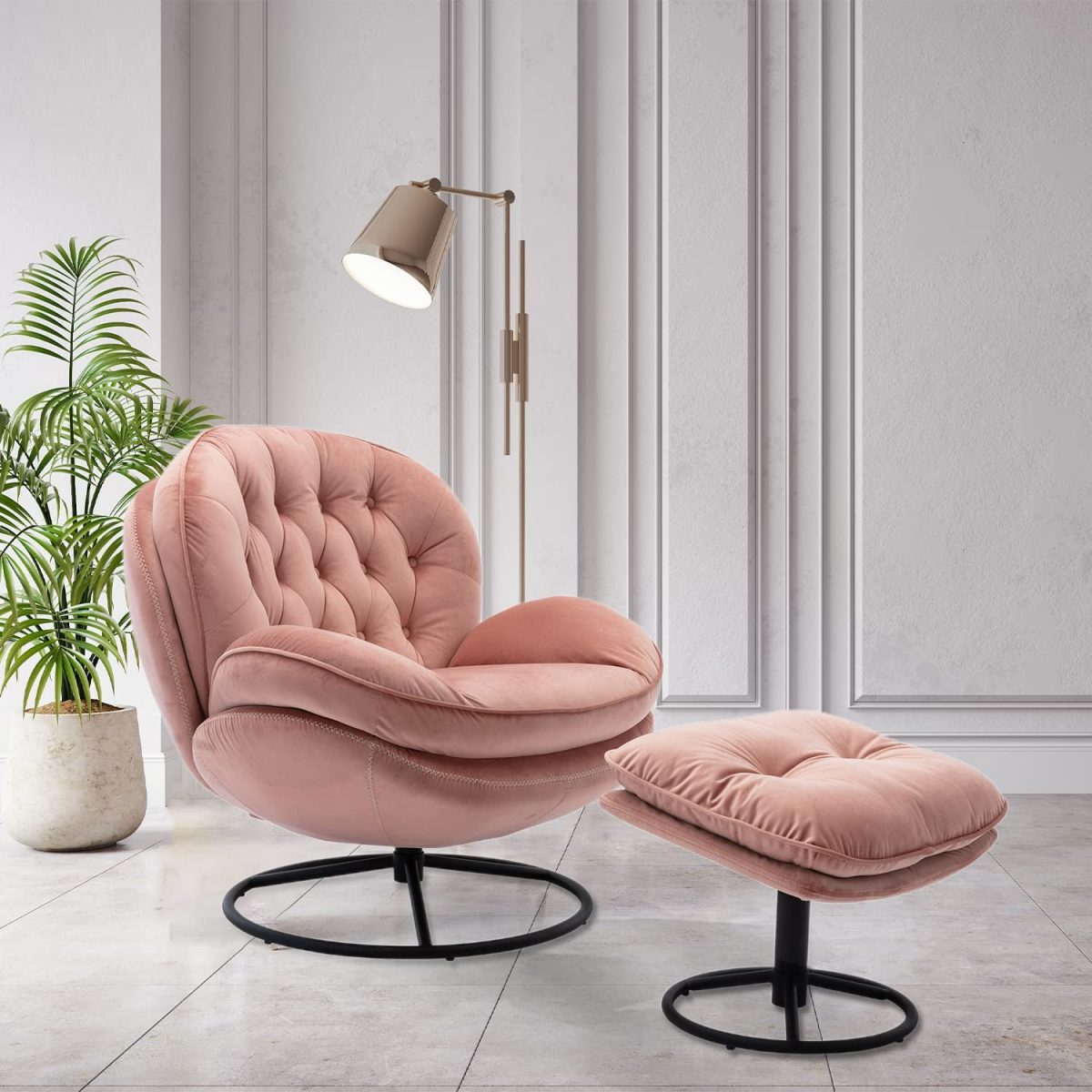 Cozy Reading Chair for Comfortable BingeReading Storables