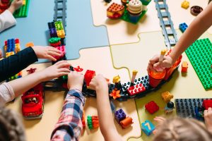 15 Best STEM Toys for Toddlers to Keep Them Busy