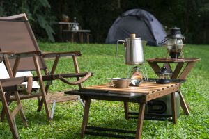 Portable Picnic Tables for Impromptu Tea Time With Friends