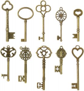 Vintage Filigree Keys