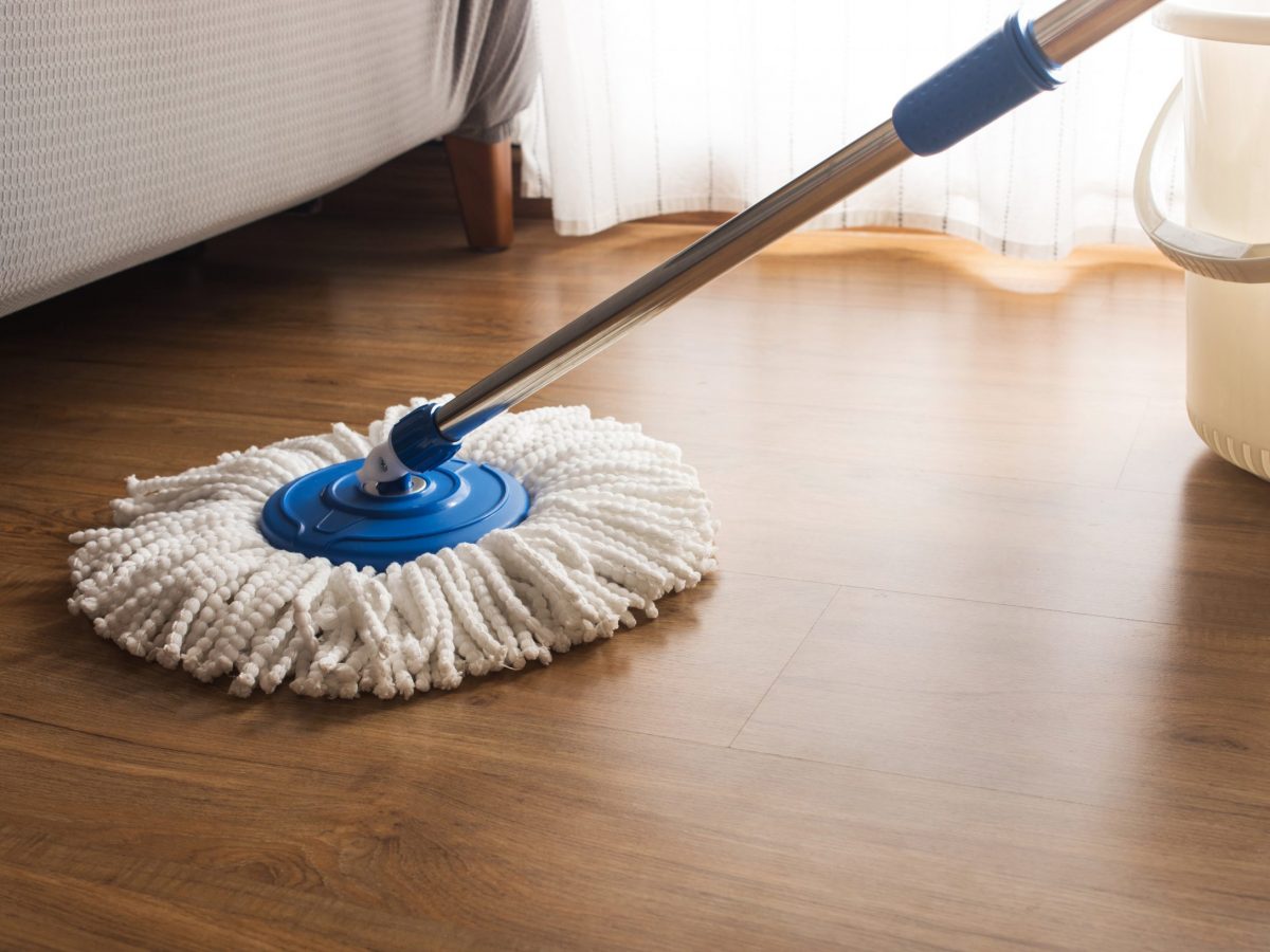 How To Deep Clean Vinyl Floors Without