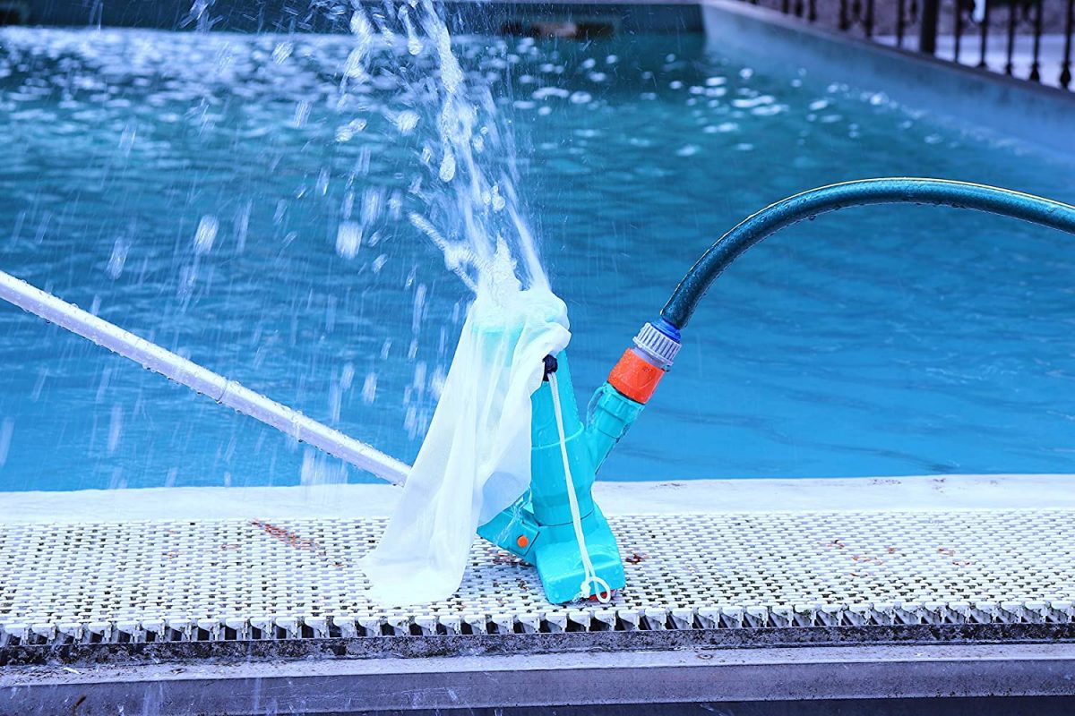 portable pool vacuum jet underwater cleaner