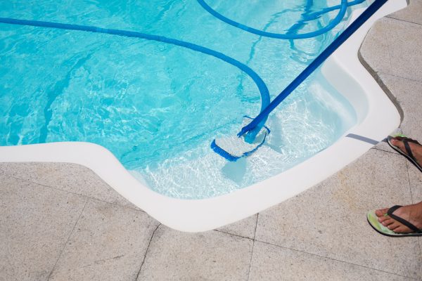 10 Best Pool Vacuum Cleaners of 2022