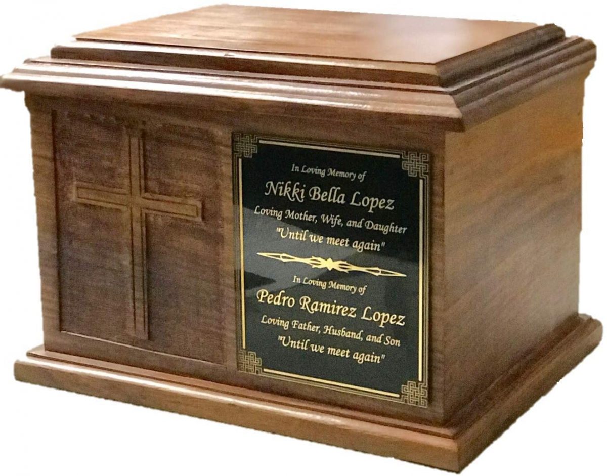 10 Decorative Wooden Urns For Your Mantel | Storables