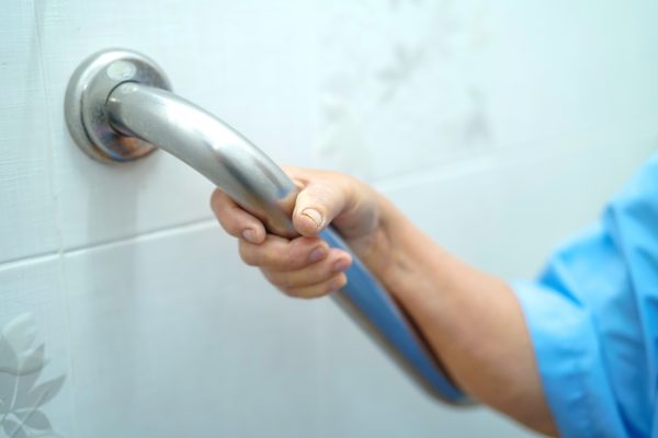 10 Best Shower Standing Handle Picks For Your Bathroom