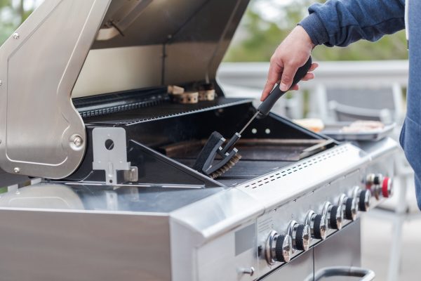 How To Clean a Grill For Prolonged Use