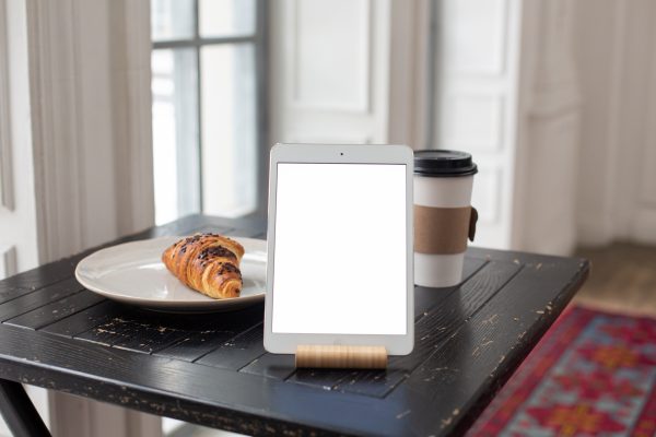 12 Awesome Tablet Holder Kits for Easy Viewing