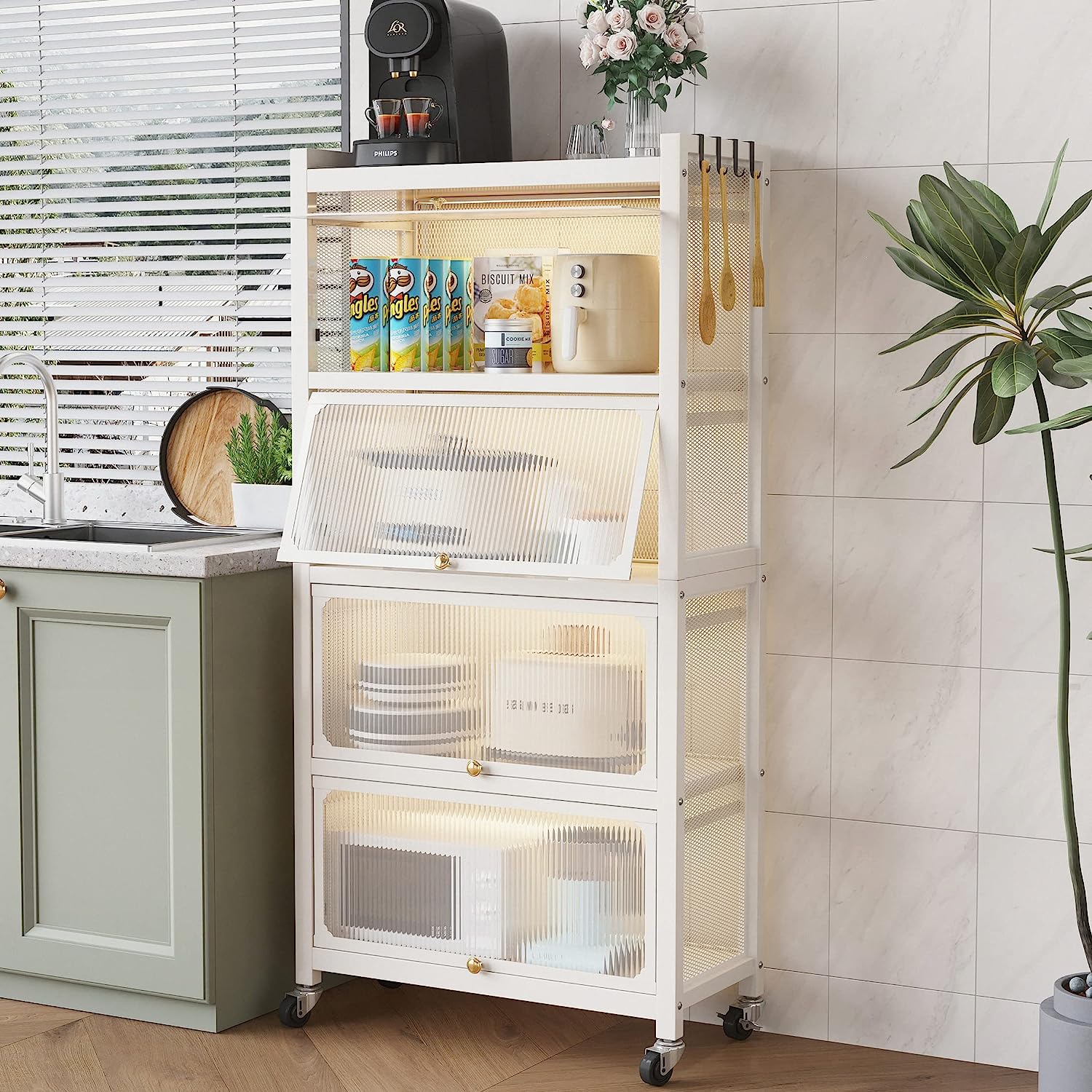 13 Best Bakers Racks For Kitchens With Storage For 2023