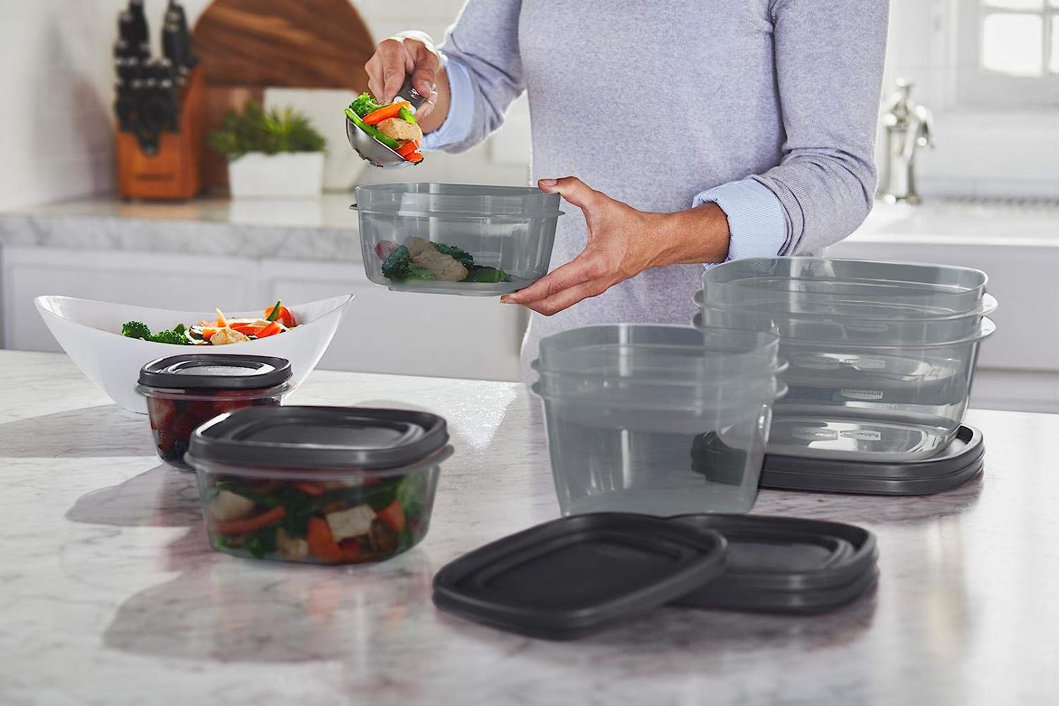 10 Best Rubbermaid Premier Storage Containers For 2023