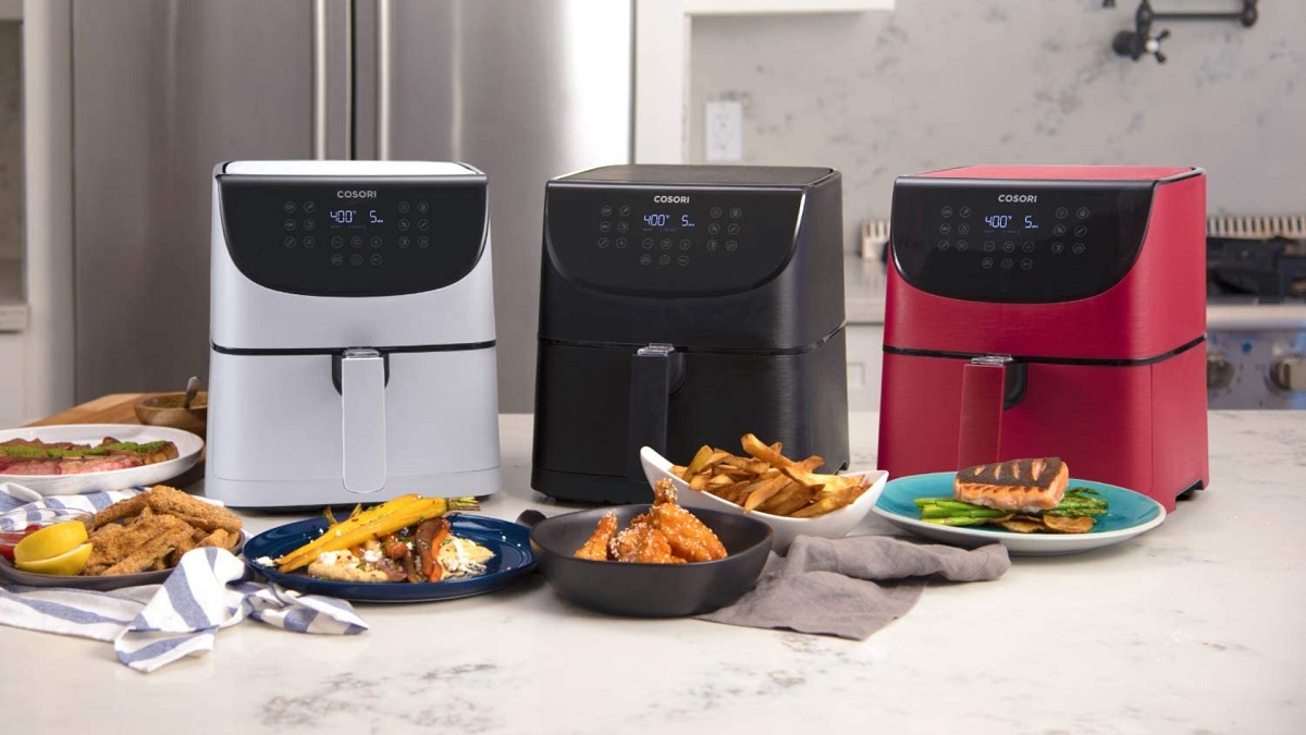 https://storables.com/wp-content/uploads/2023/07/11-amazing-cosori-air-fryer-for-2023-1690375701.jpg