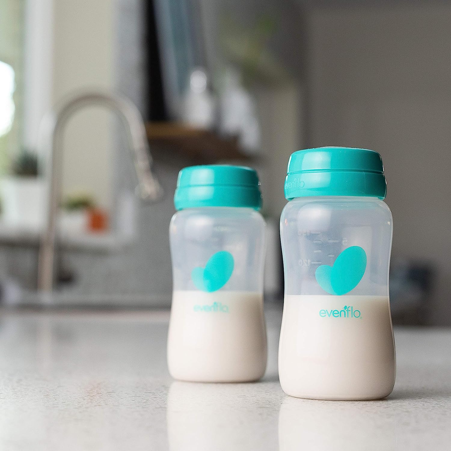 11 Best Breastmilk Storage Bottles For 2023
