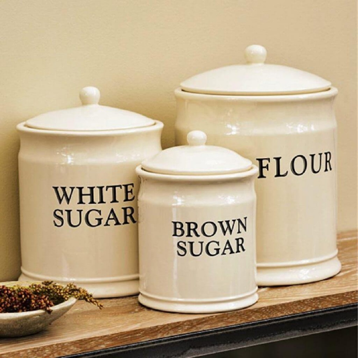 11 Best Containers For Flour And Sugar Storage For 2023