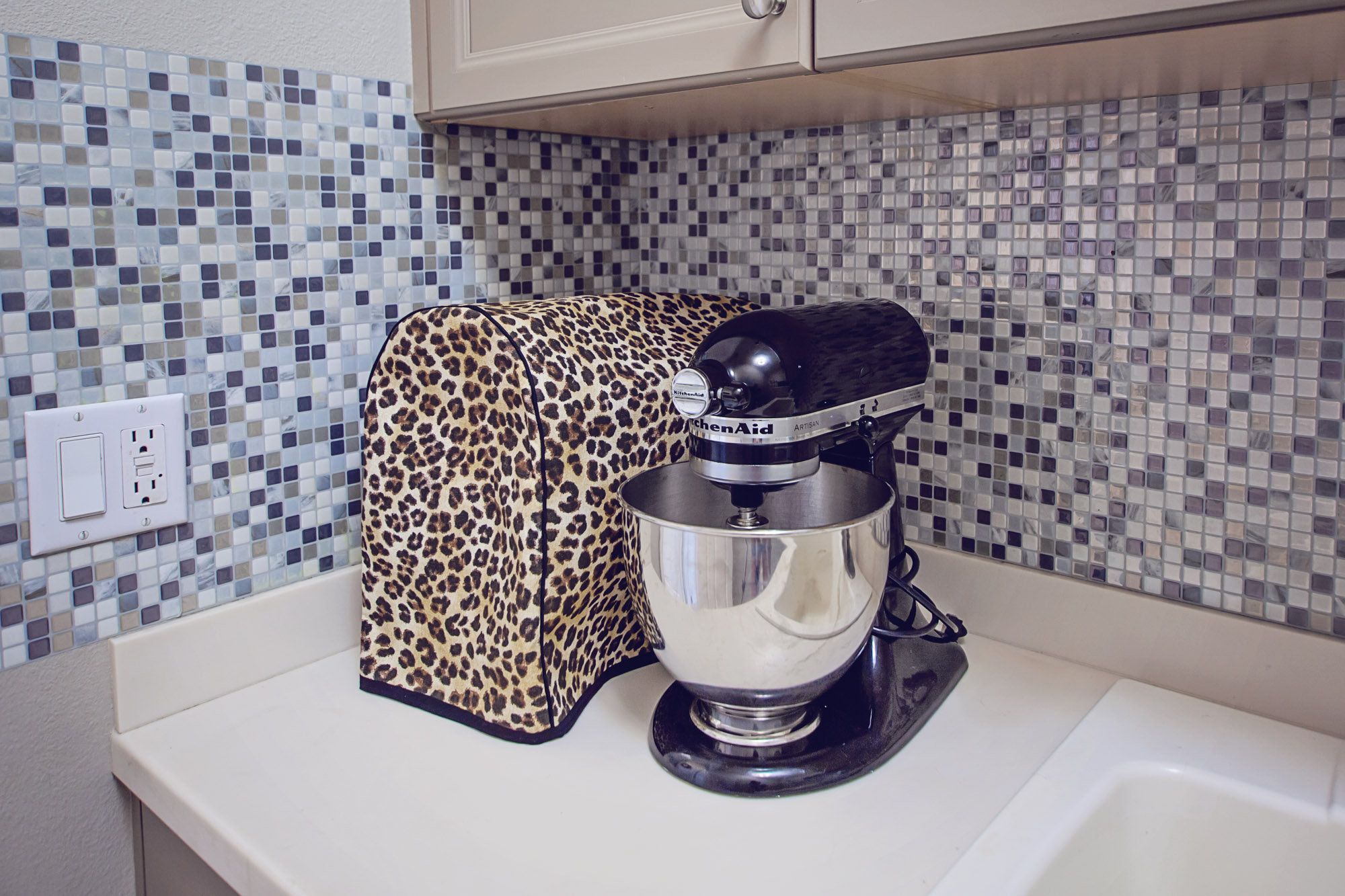 8 Amazing Kitchen Aid Covers For Stand Mixer for 2024