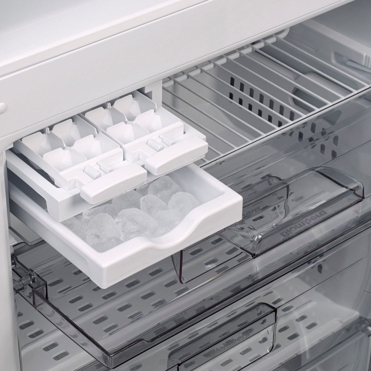 How To Turn On Ice Maker On Blomberg Refrigerator