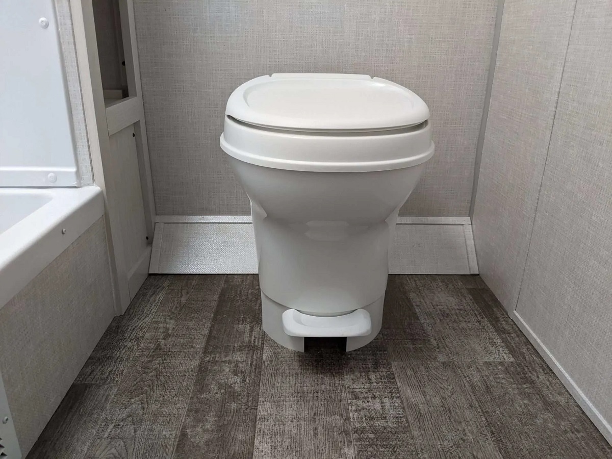 How Does A Rv Toilet Work