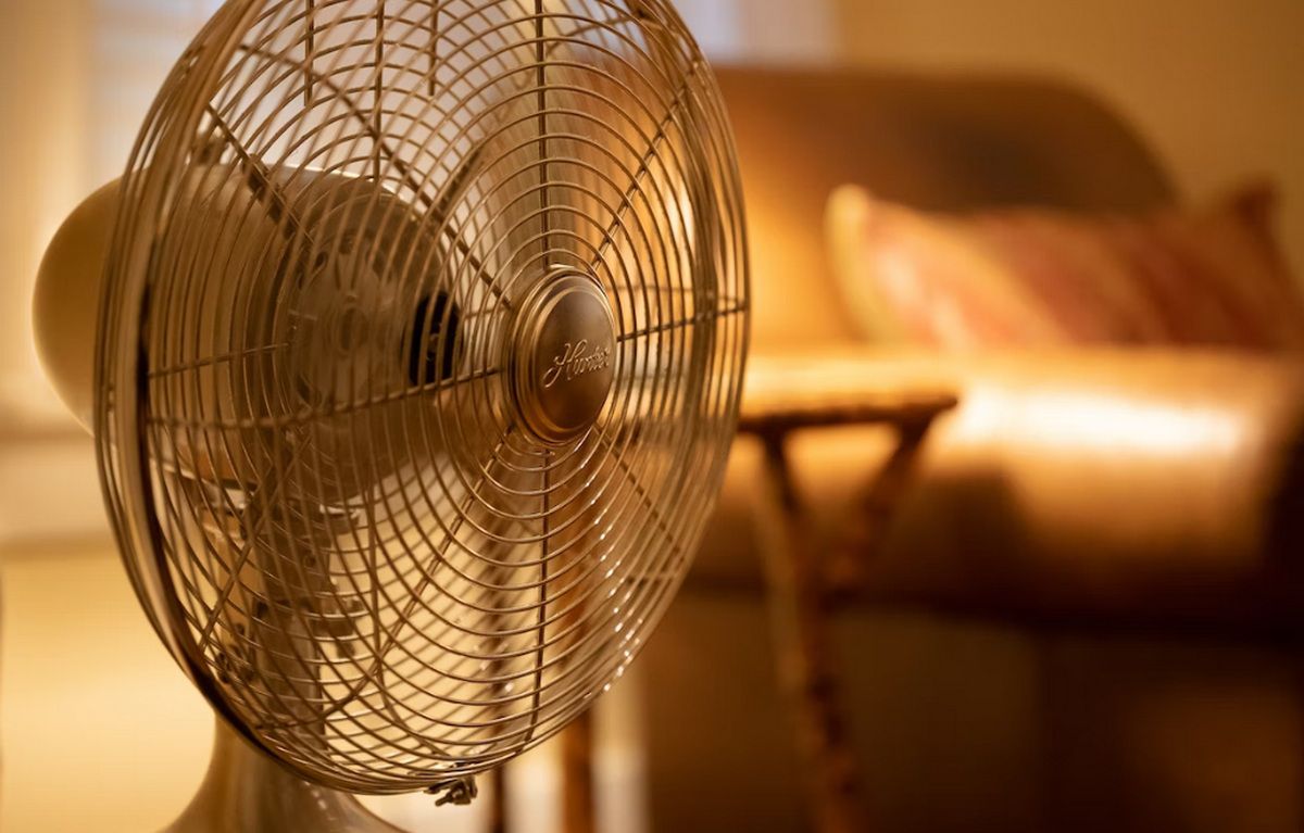 How Long Can A Fan Run Continuously | Storables