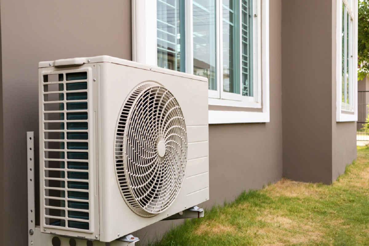 How Long Does An AC Unit Last In Florida