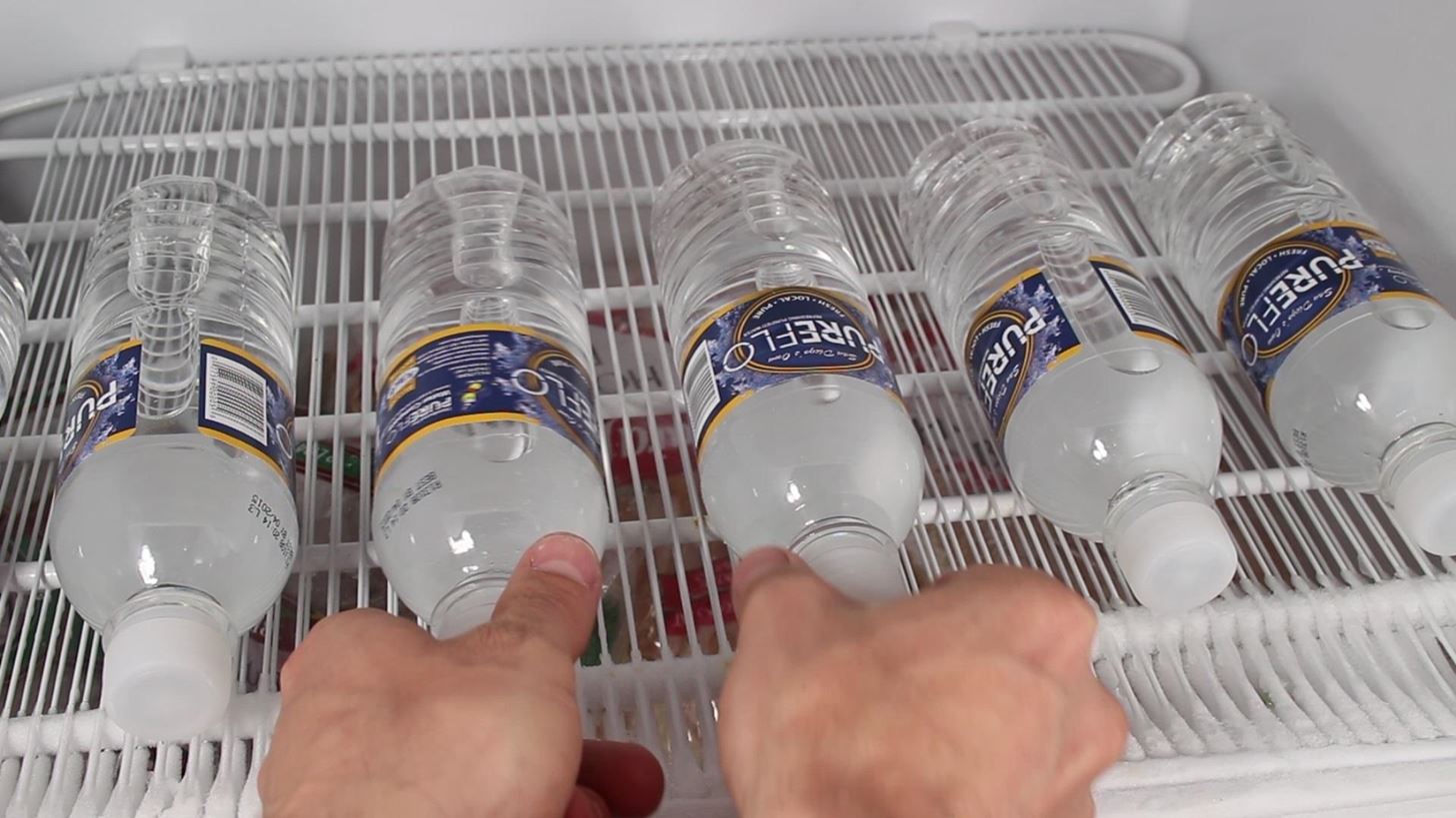 https://storables.com/wp-content/uploads/2023/07/how-long-does-it-take-for-a-bottle-of-water-to-get-cold-in-the-freezer-1689605534.jpg