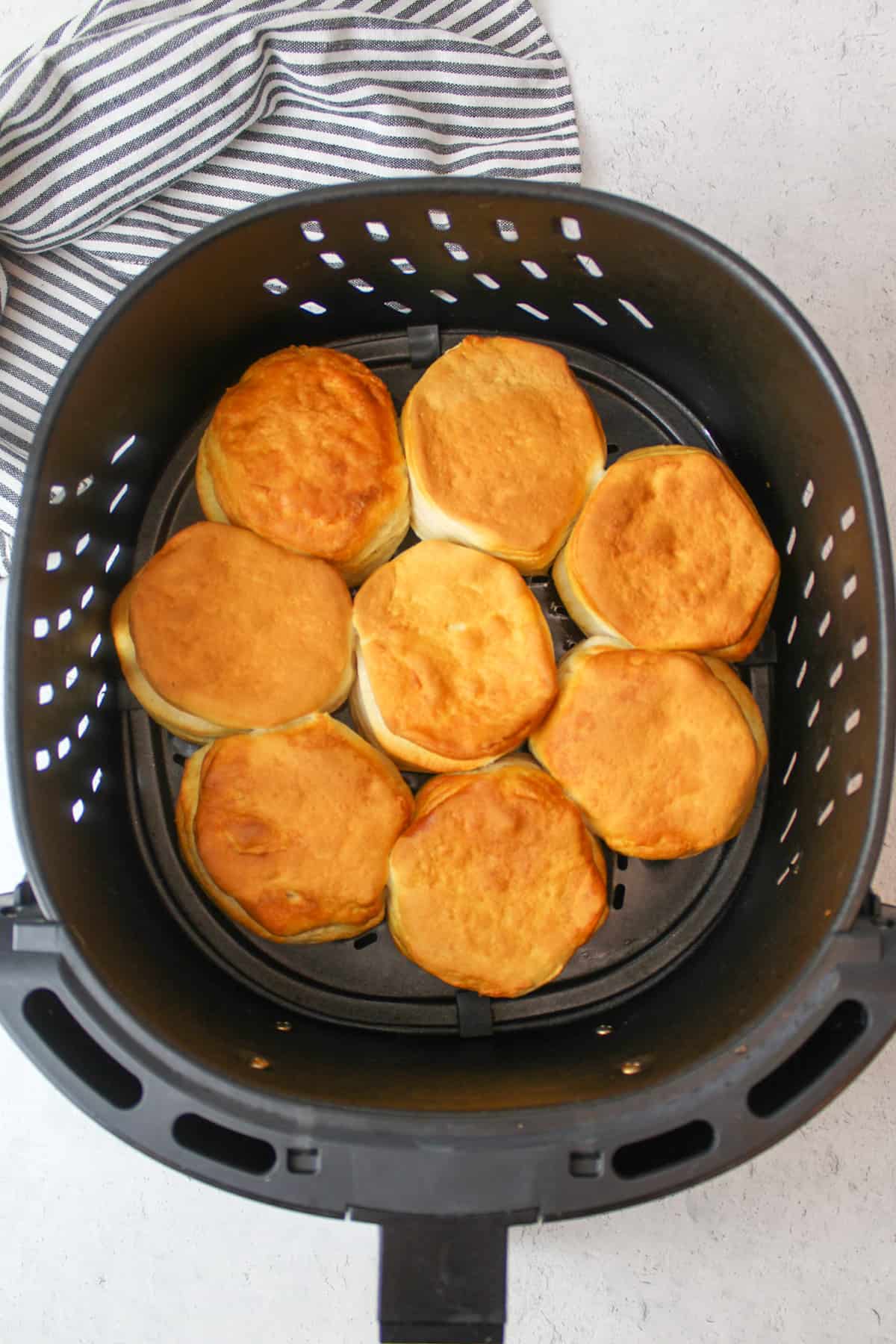 Can You Put Parchment Paper In The Air Fryer?