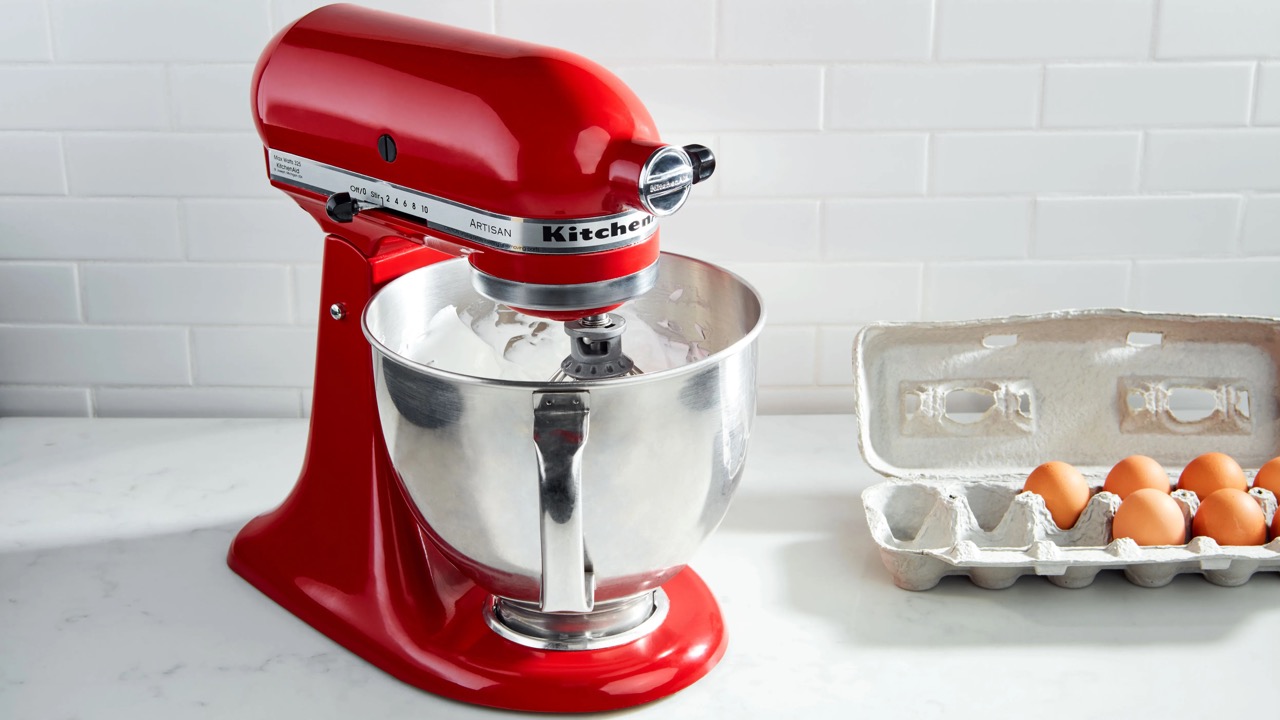 How Much Flour Can A Kitchenaid Mixer Handle