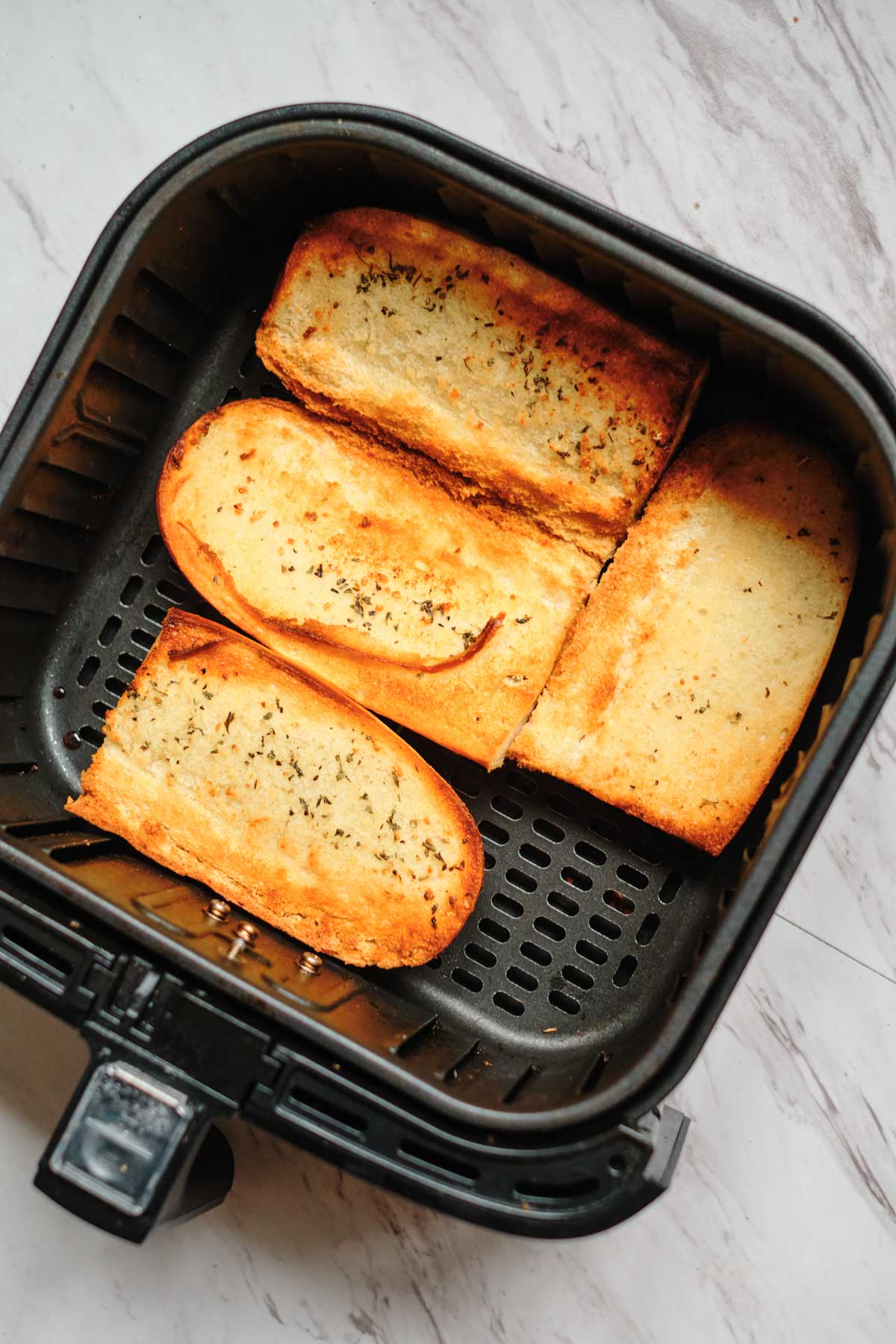 How To Cook Garlic Bread In Air Fryer