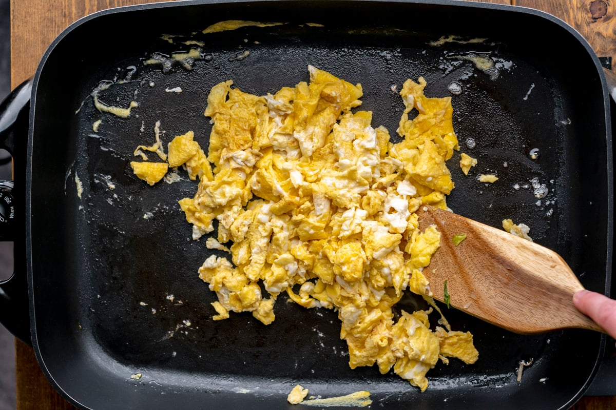 How To Cook Scrambled Eggs In Electric Skillet