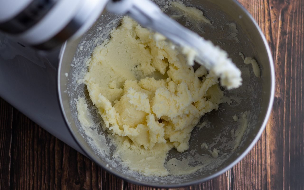 How To Cream Butter And Sugar Stand Mixer