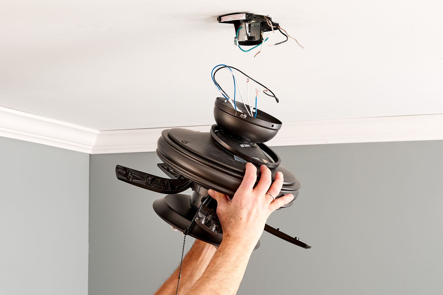 How To Disassemble Ceiling Fan