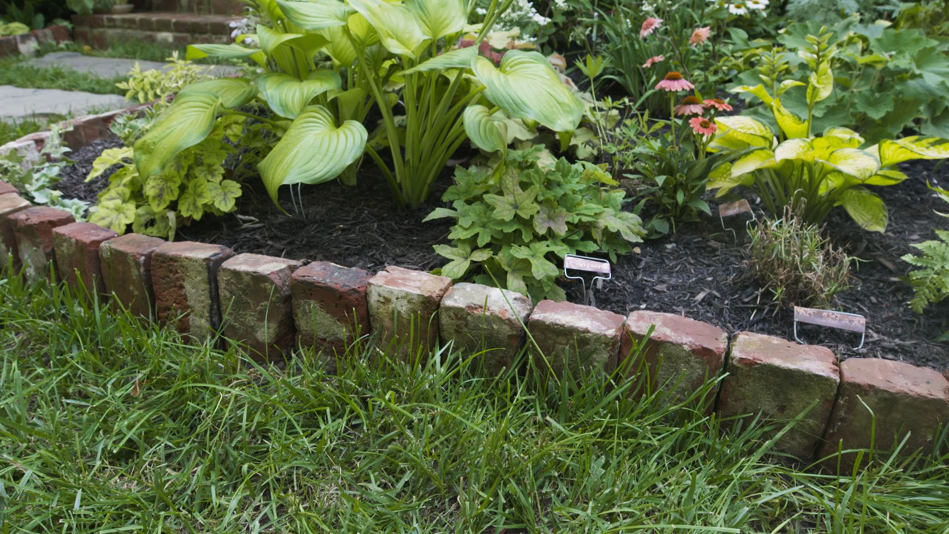 How To Lay Bricks For Garden Edging