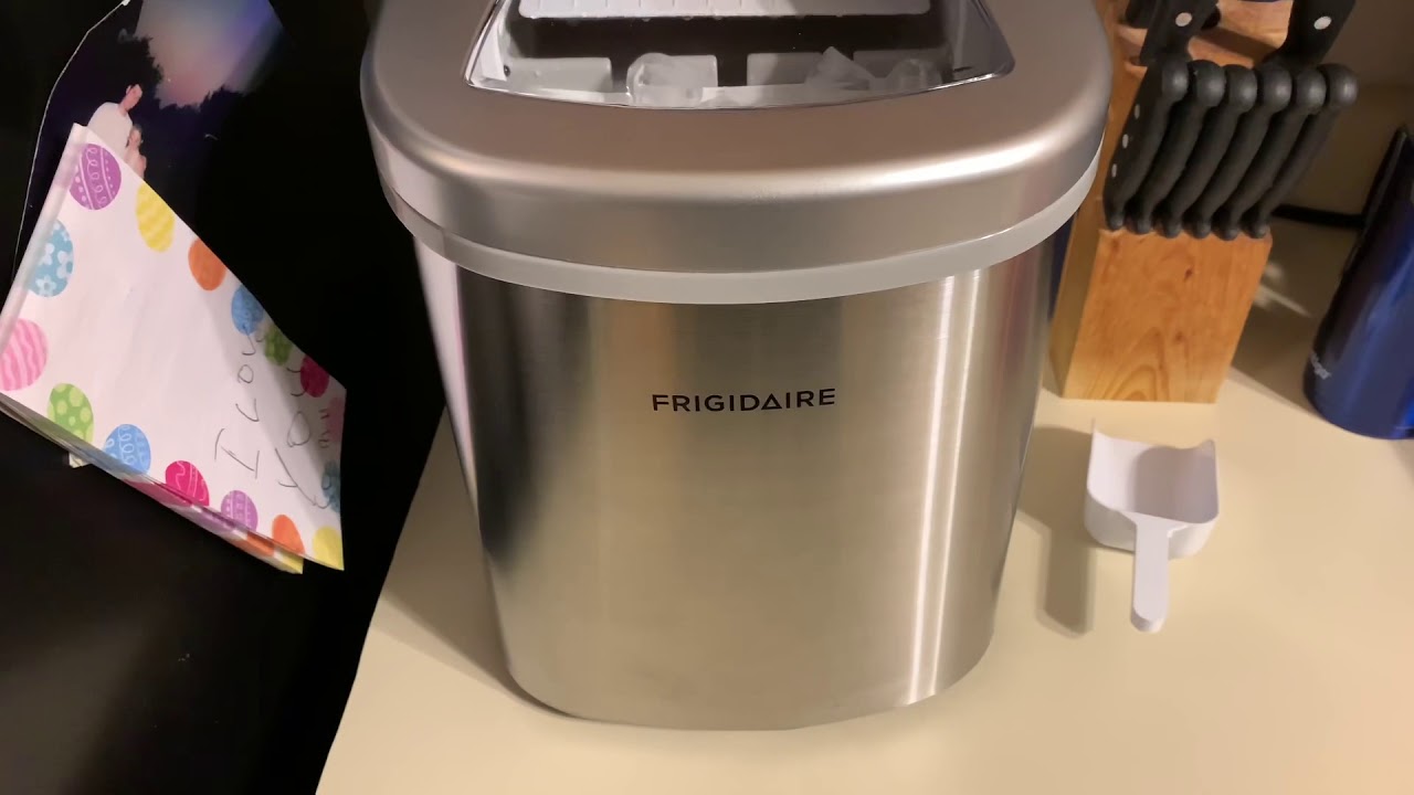How To Make Ice in Frigidaire Ice Maker