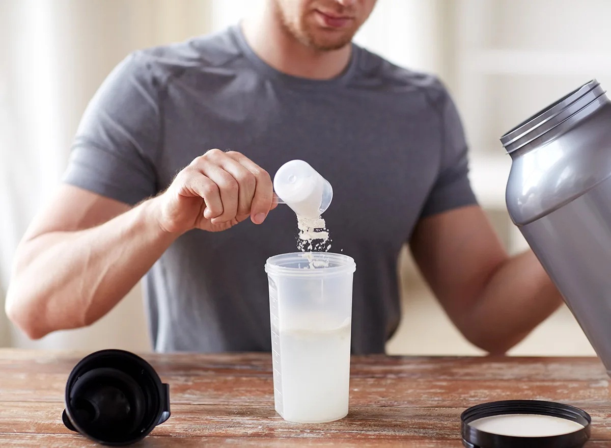 How to Mix Protein Powder Without Shaker: Simple Techniques